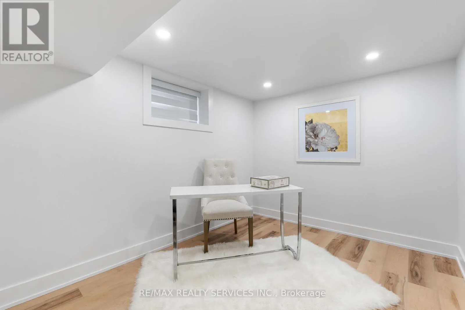 74 WEST 3RD STREET