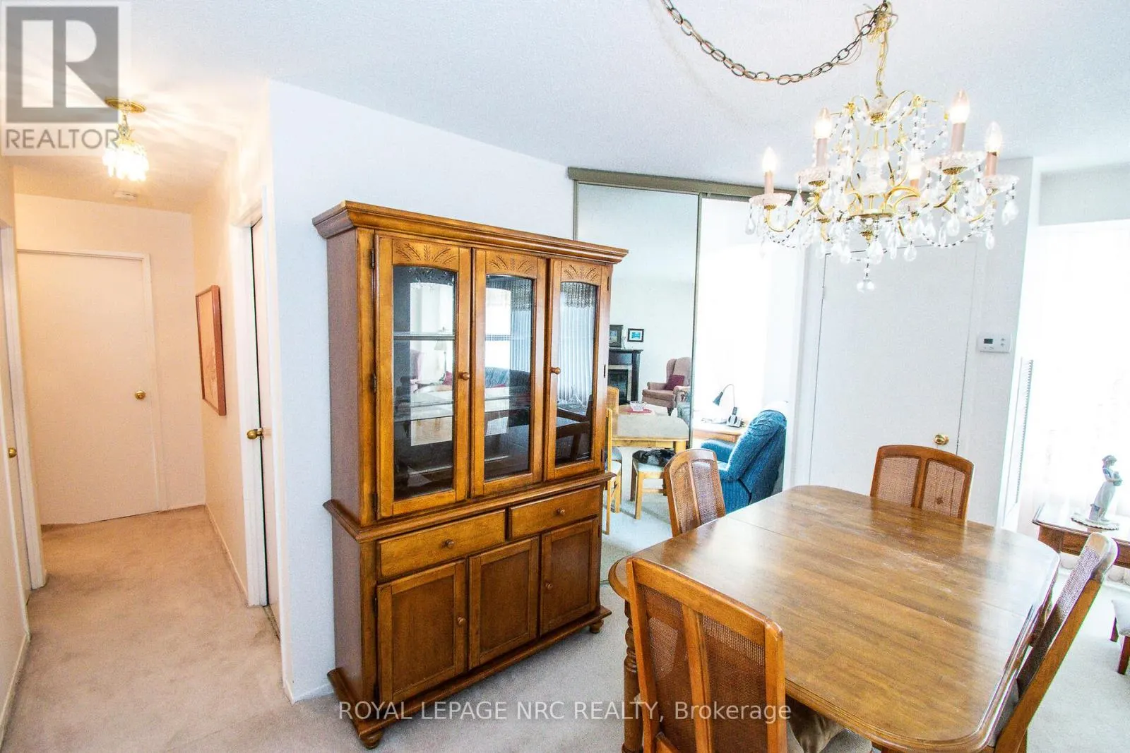 904 - 7 GALE CRESCENT, #904