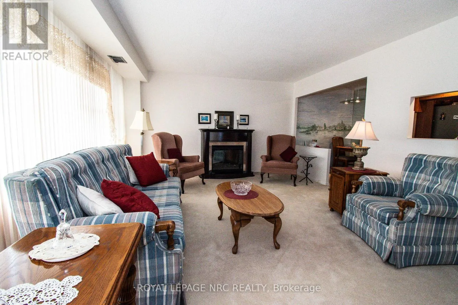 904 - 7 GALE CRESCENT, #904