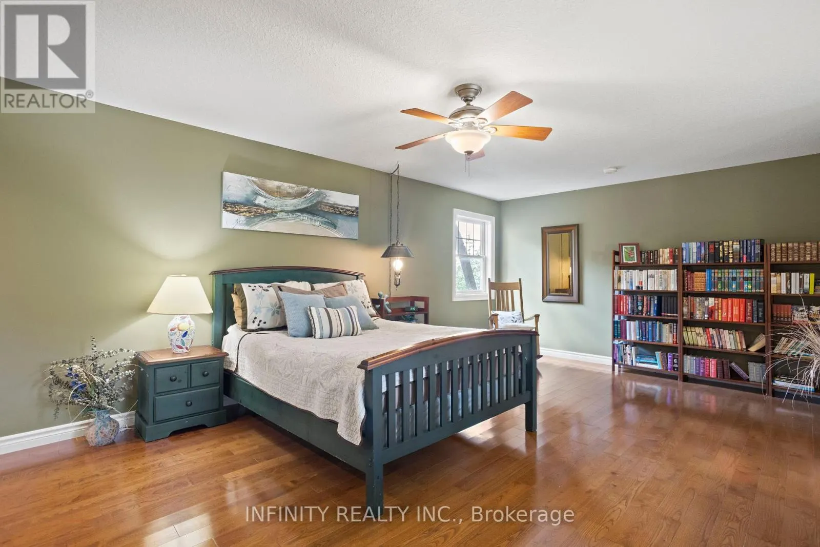 251 HUNT CLUB DRIVE