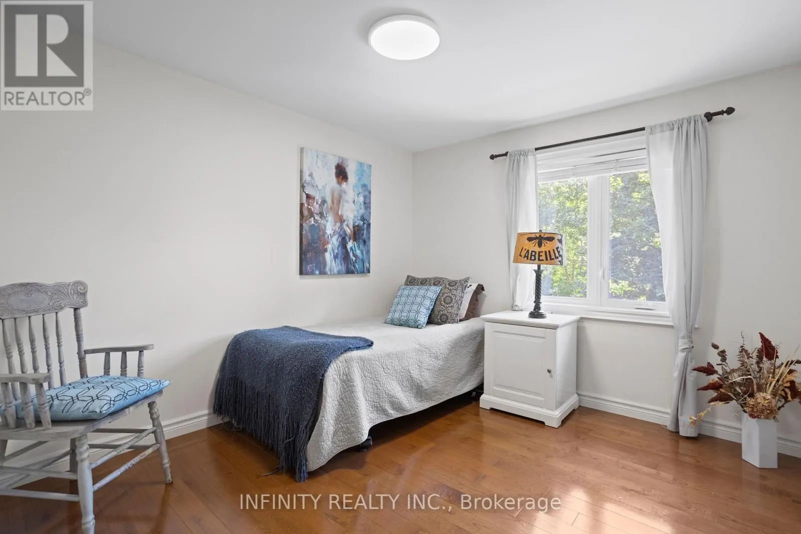 251 HUNT CLUB DRIVE