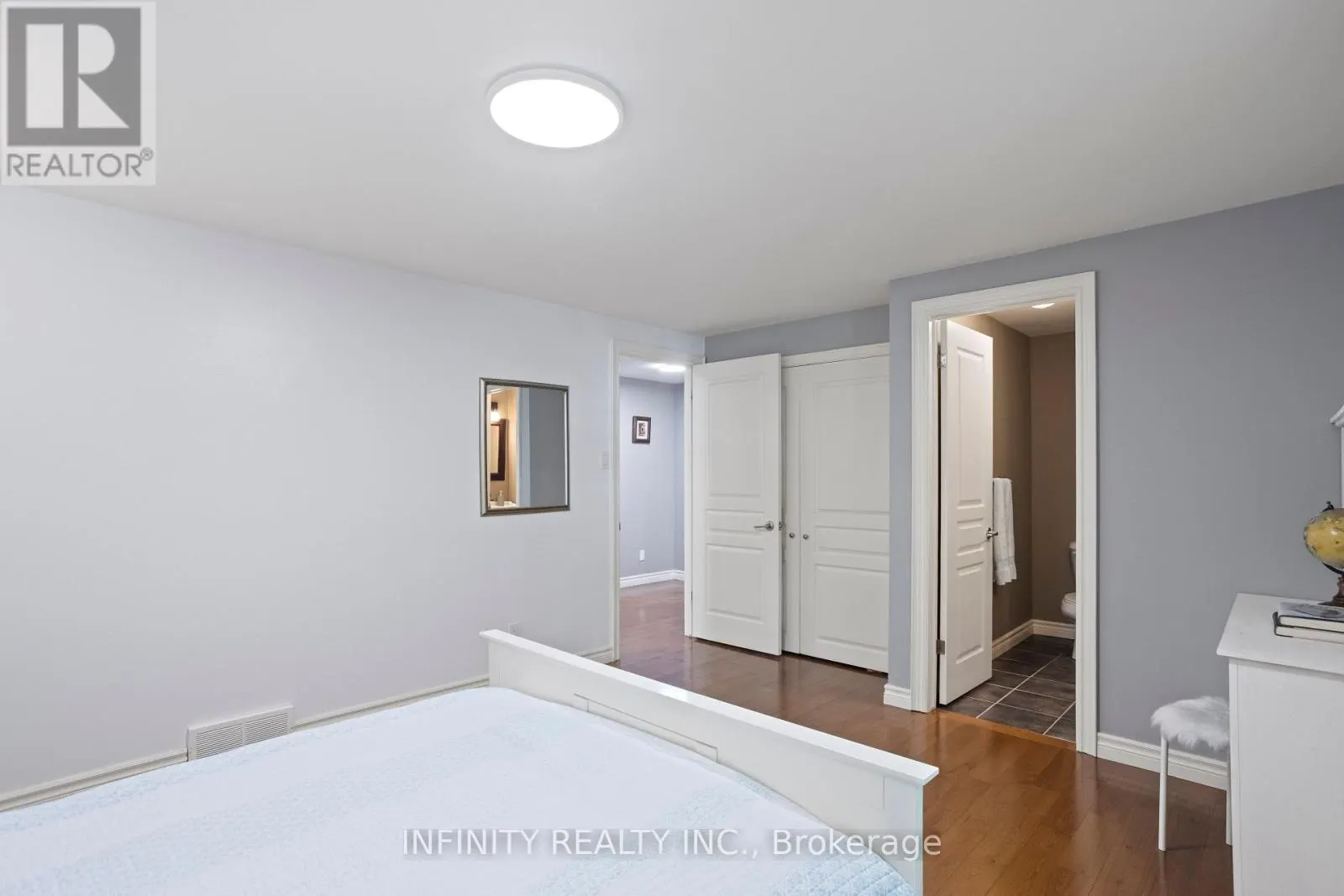 251 HUNT CLUB DRIVE