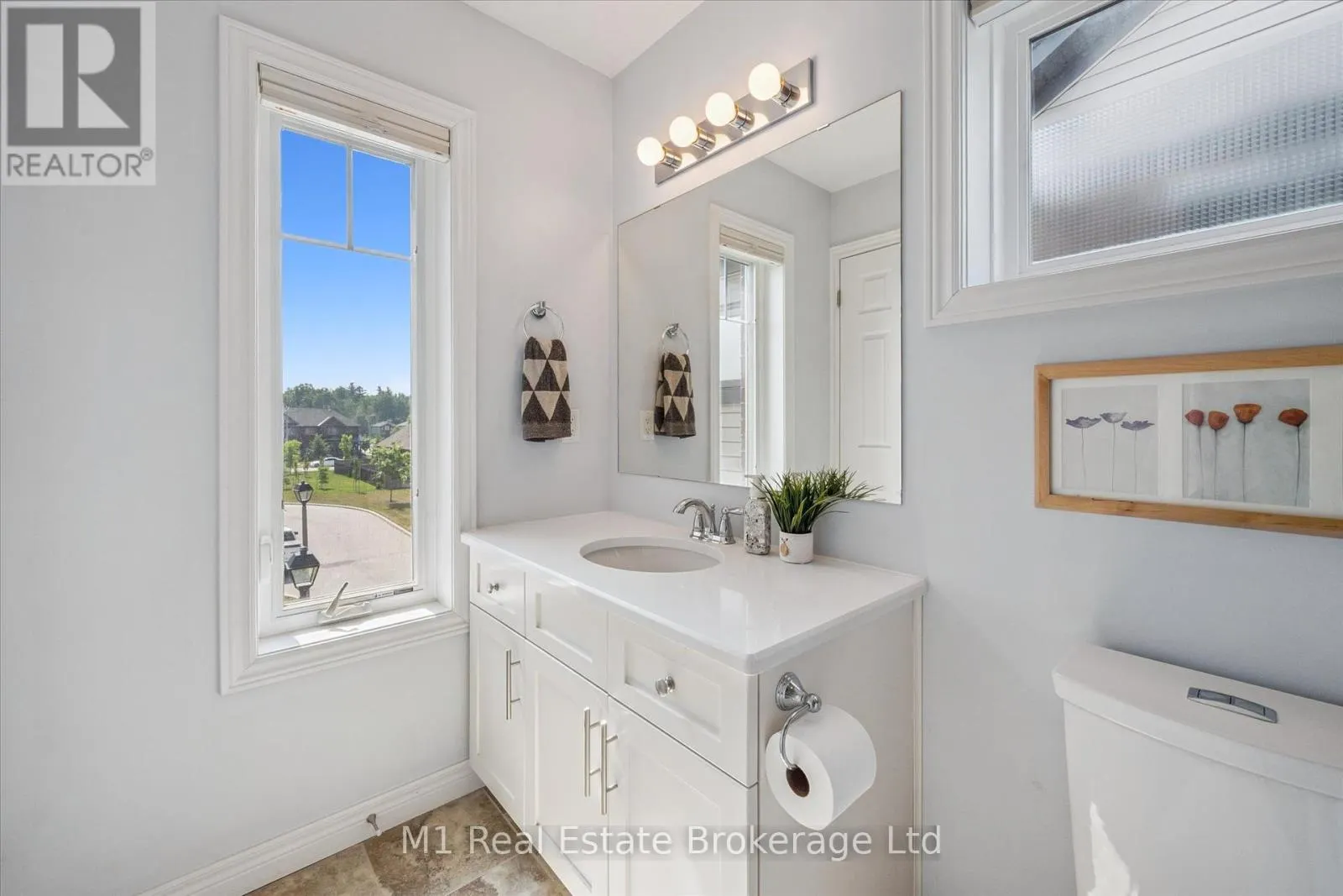 22 - 39 KAY CRESCENT, #22