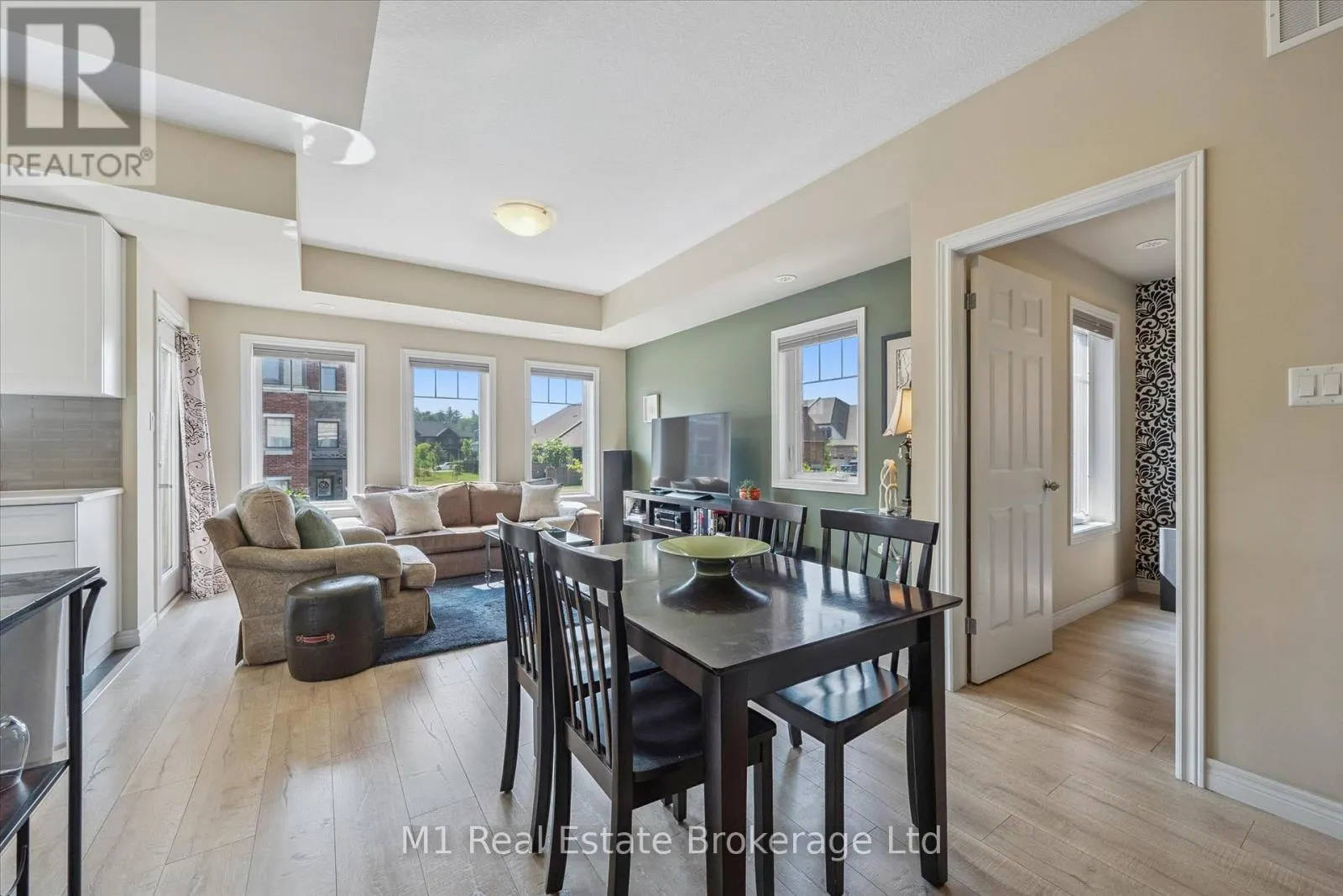 22 - 39 KAY CRESCENT, #22