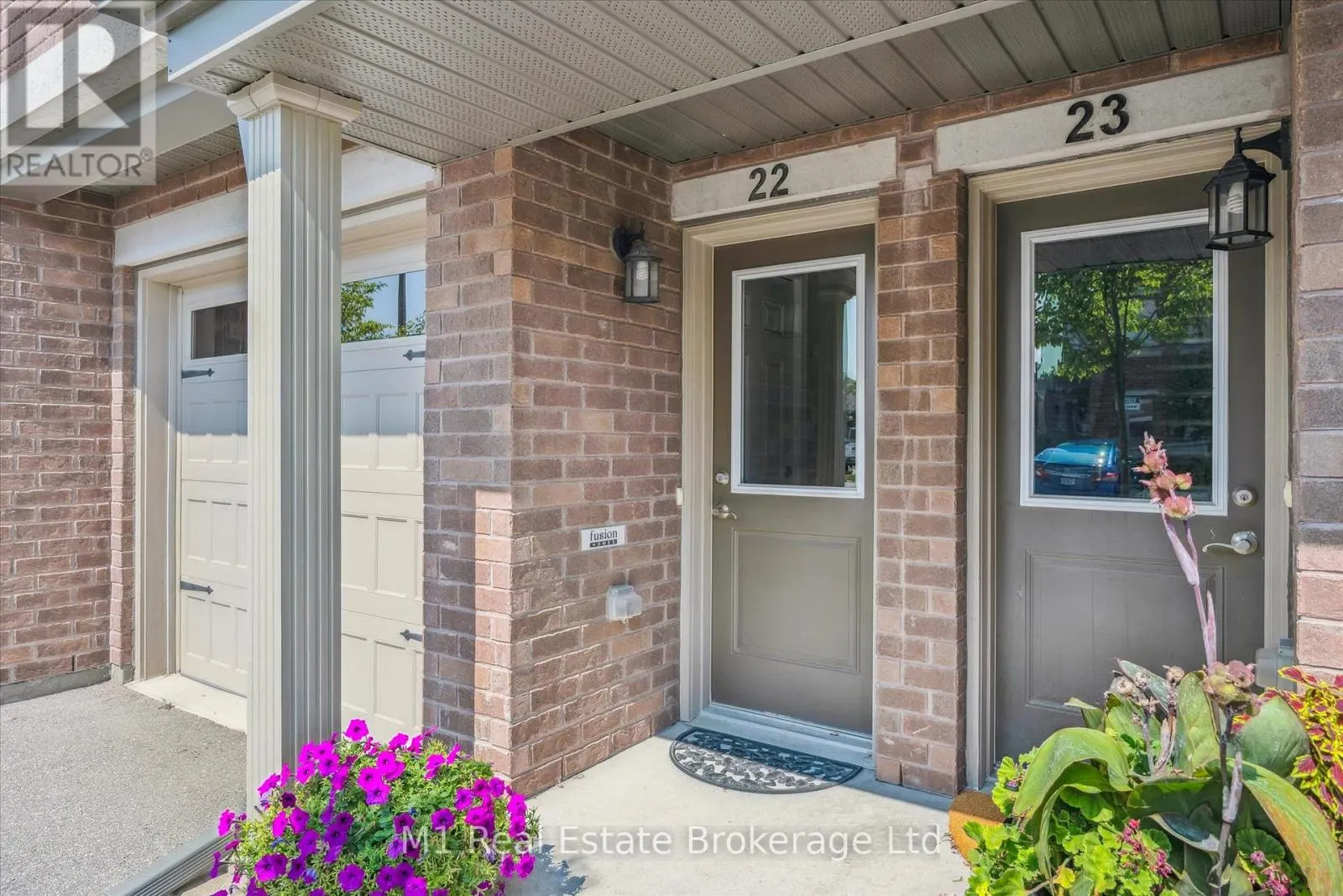 22 - 39 KAY CRESCENT, #22