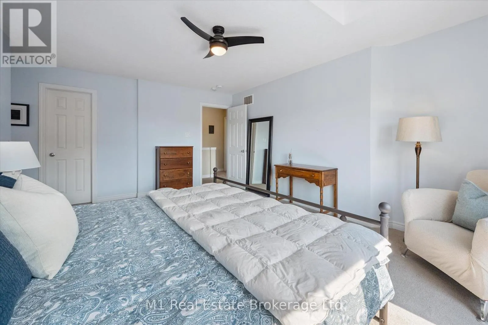 22 - 39 KAY CRESCENT, #22