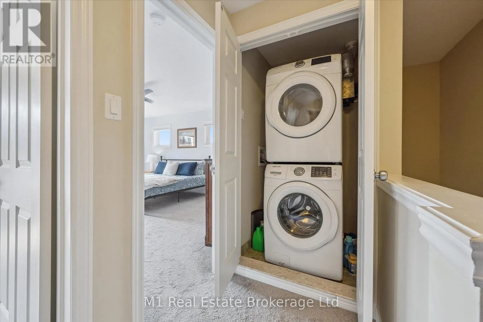 22 - 39 KAY CRESCENT, #22