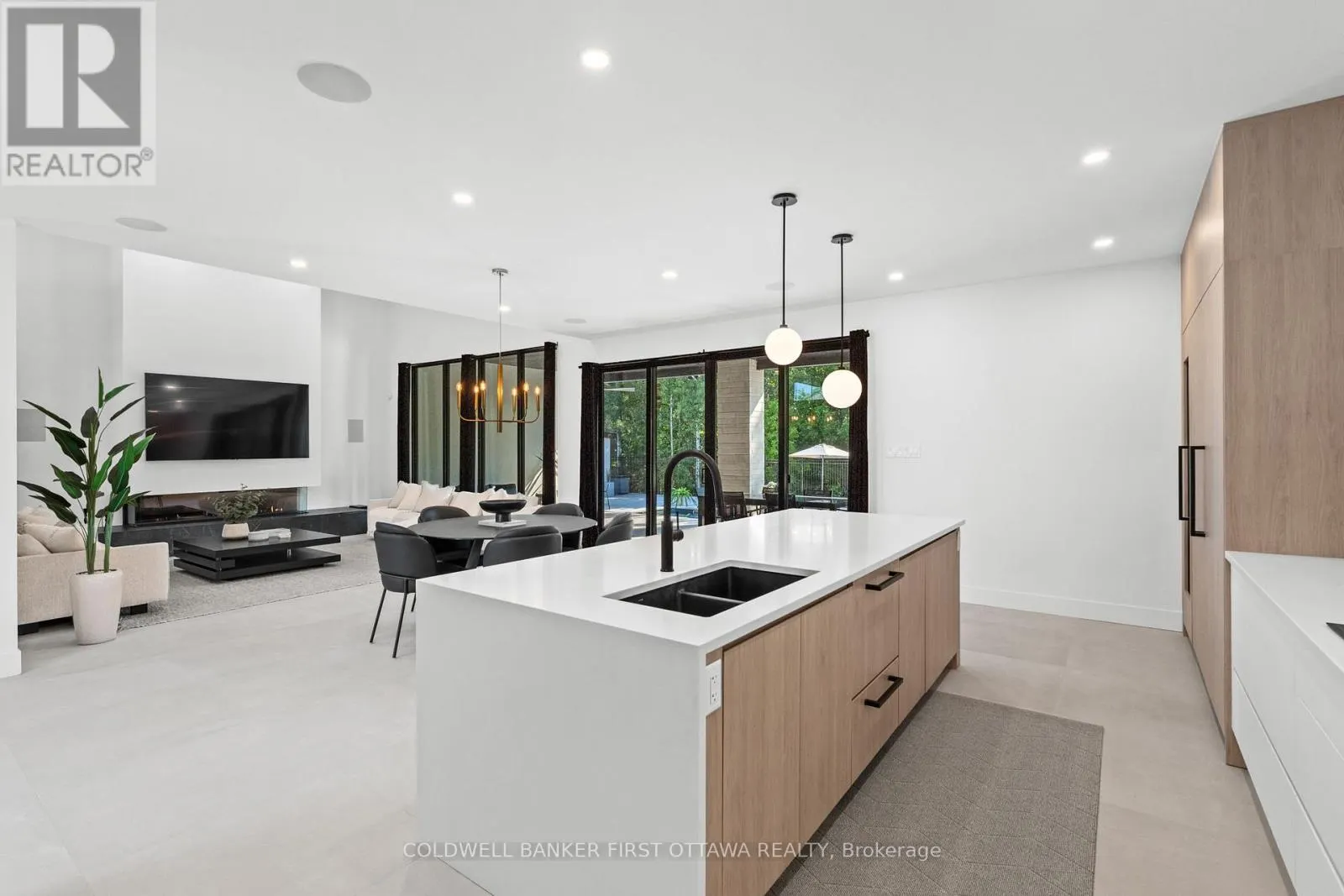 5398 MANSEL CRESCENT
