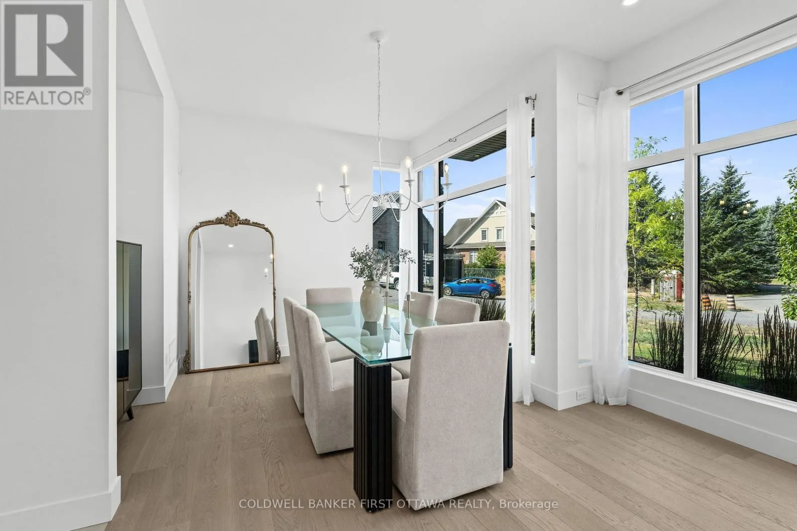 5398 MANSEL CRESCENT
