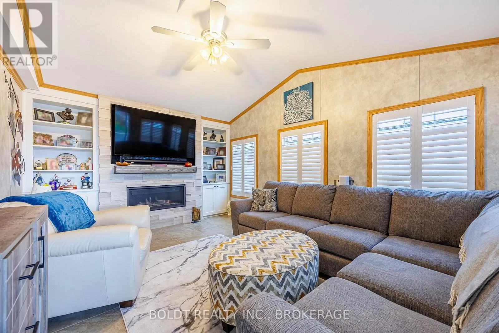 101 - 3033 TOWNLINE ROAD, #101