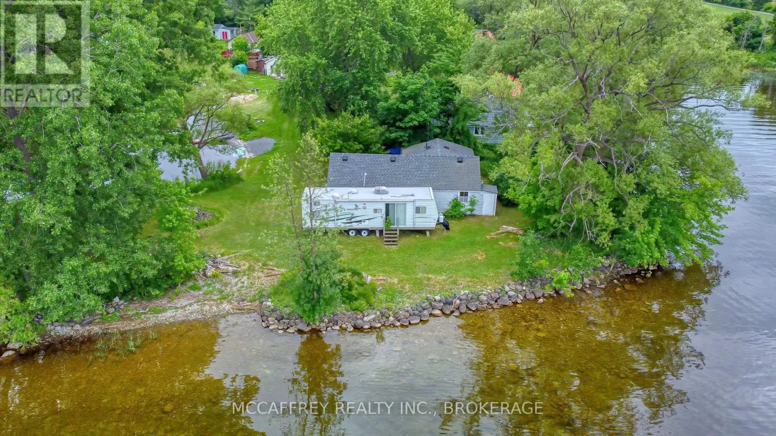 94 WILLOW POINT LANE