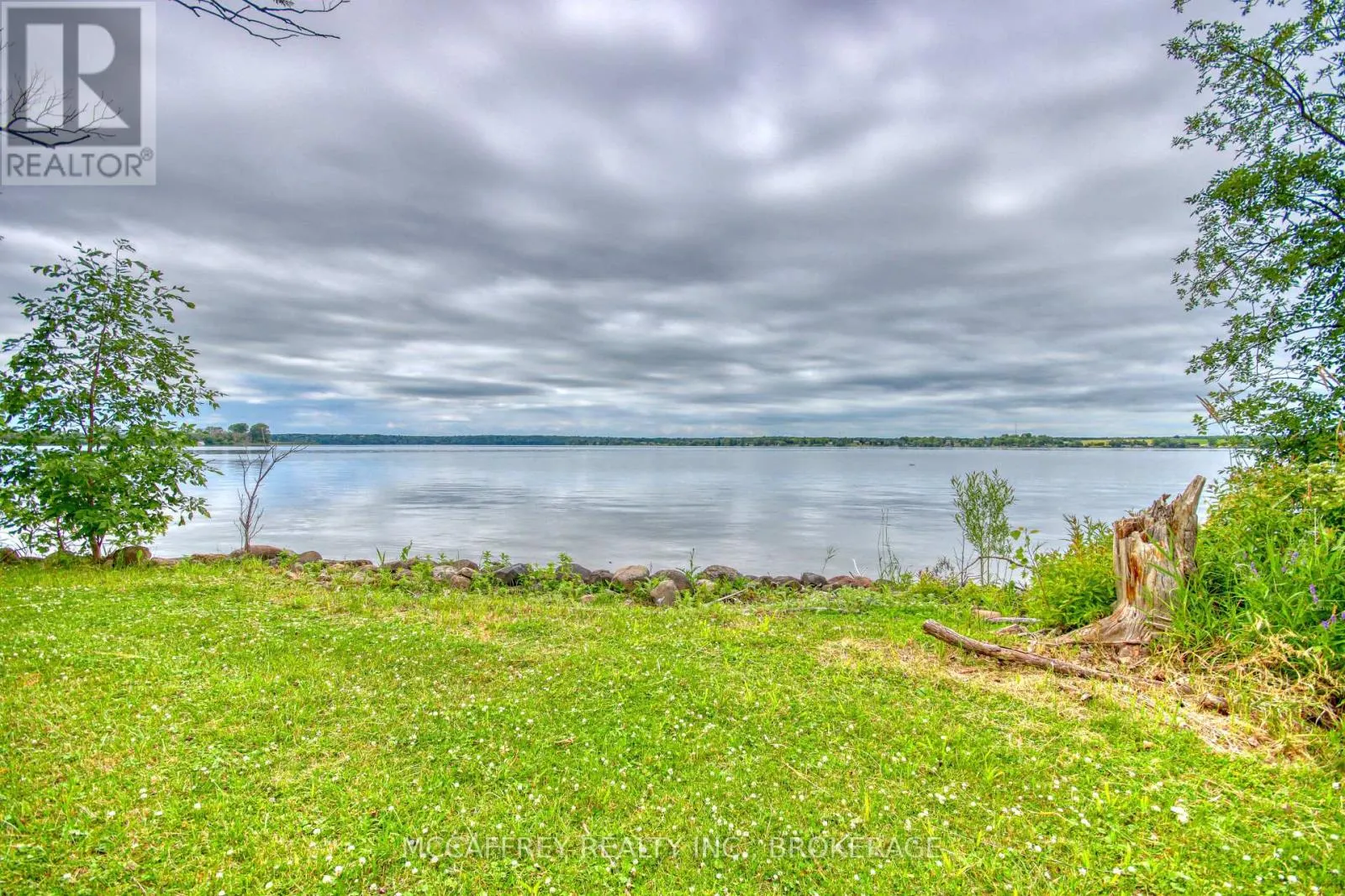 94 WILLOW POINT LANE
