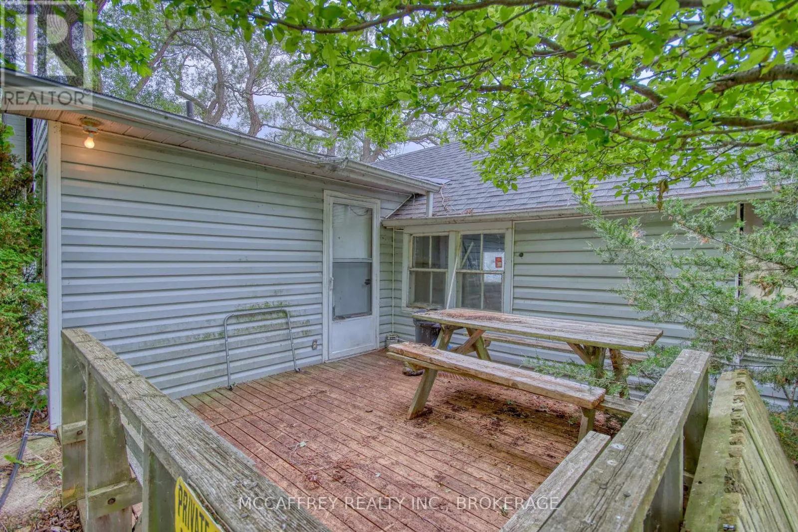 94 WILLOW POINT LANE