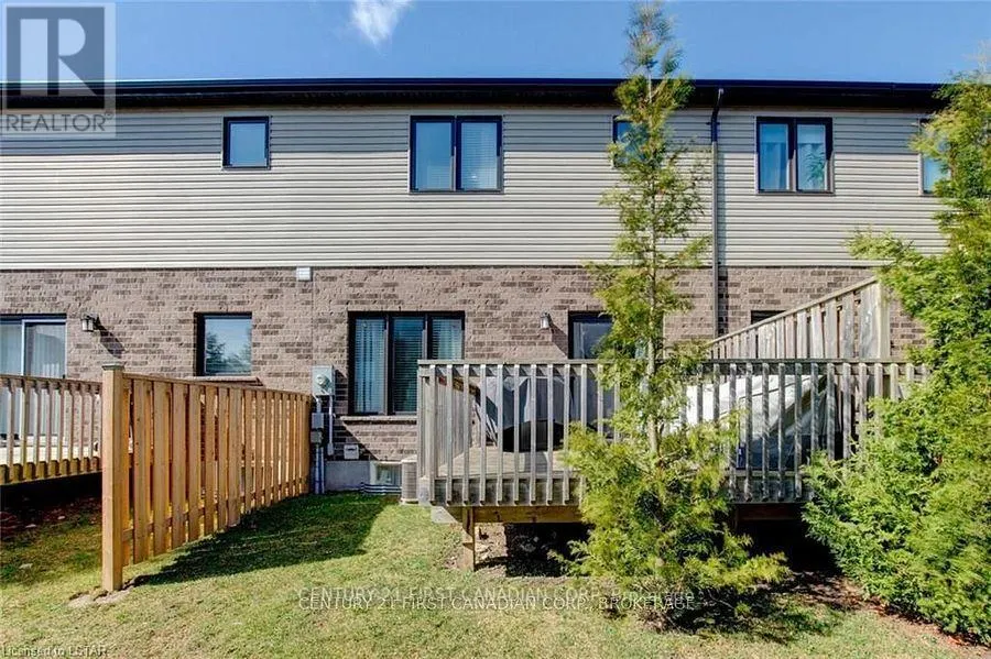 34 - 1016 OAKCROSSING GATE, #34