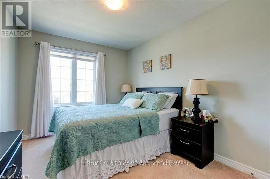 34 - 1016 OAKCROSSING GATE, #34