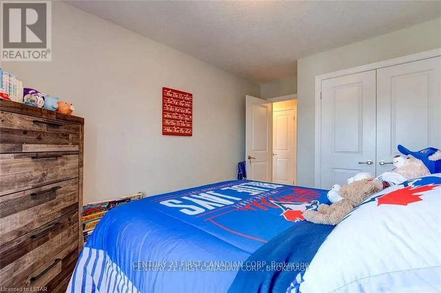 34 - 1016 OAKCROSSING GATE, #34