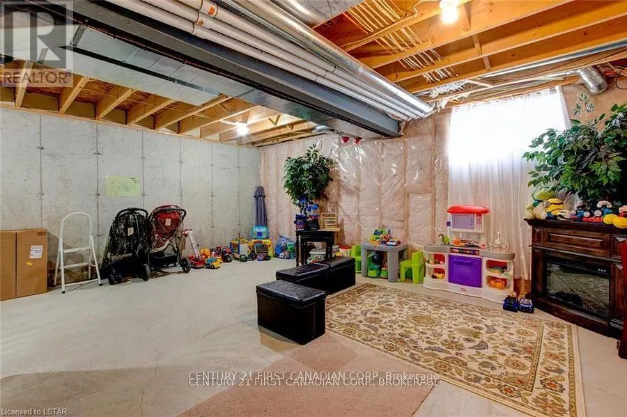 34 - 1016 OAKCROSSING GATE, #34