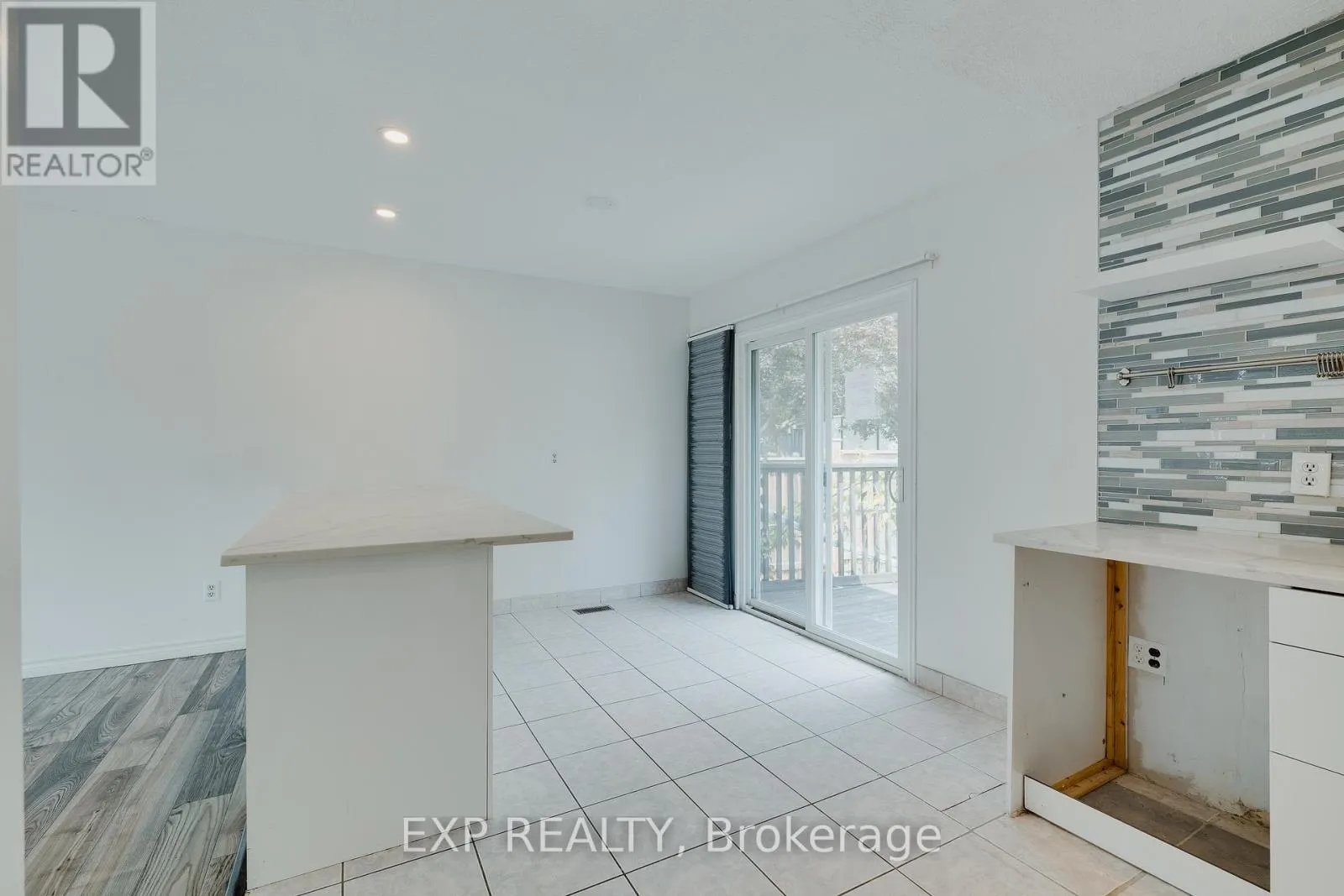 595 PIONEER DRIVE