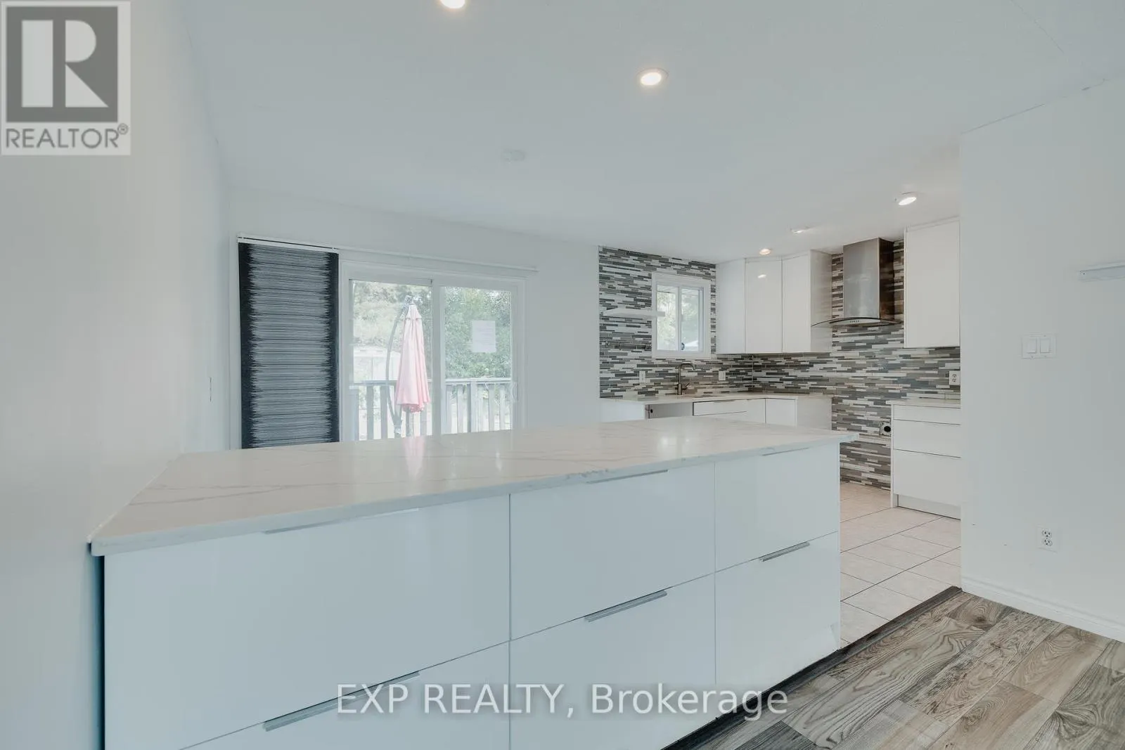 595 PIONEER DRIVE