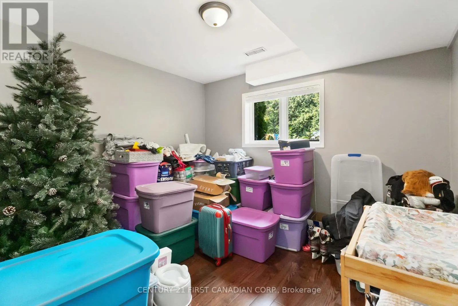 14 BLOSDALE CRESCENT