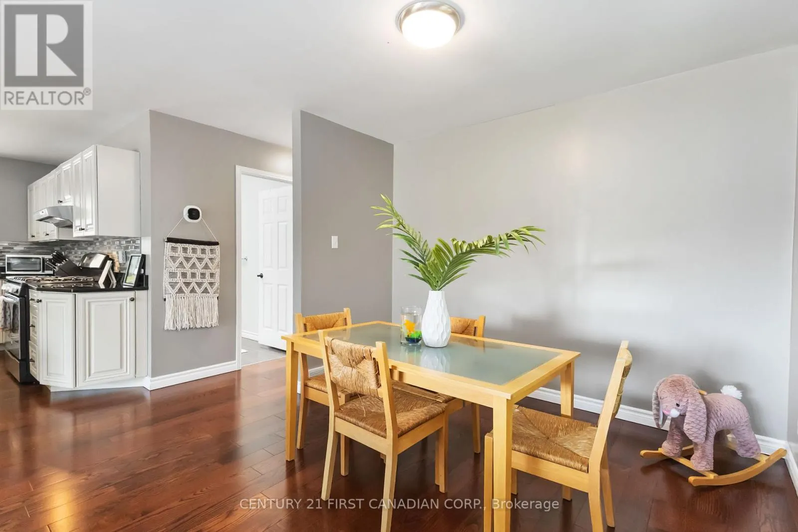 14 BLOSDALE CRESCENT