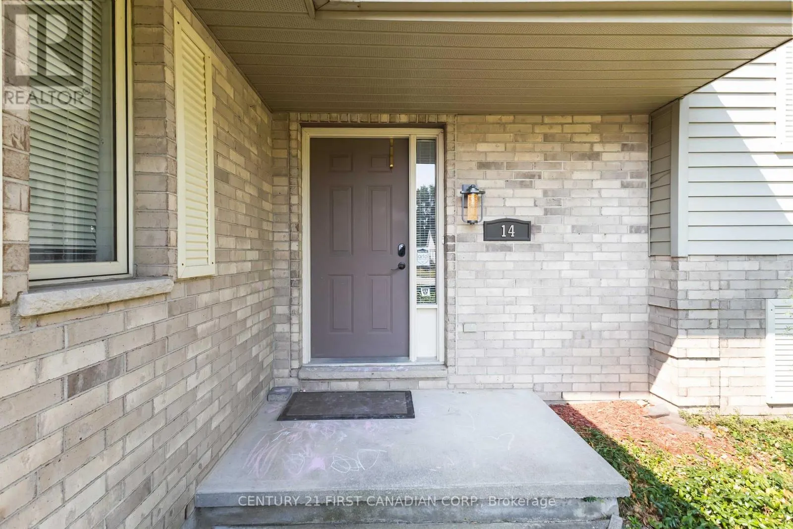 14 BLOSDALE CRESCENT