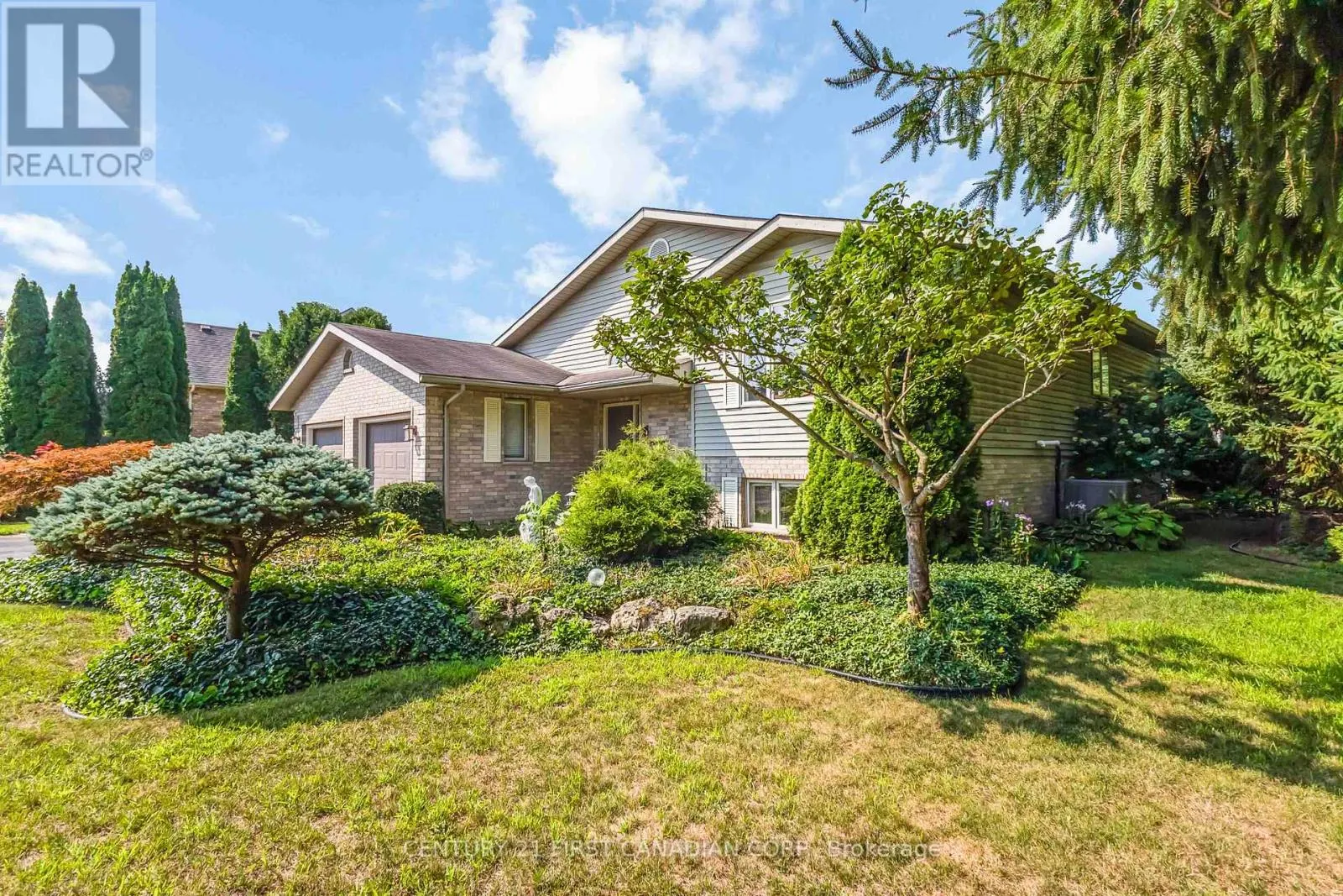 14 BLOSDALE CRESCENT