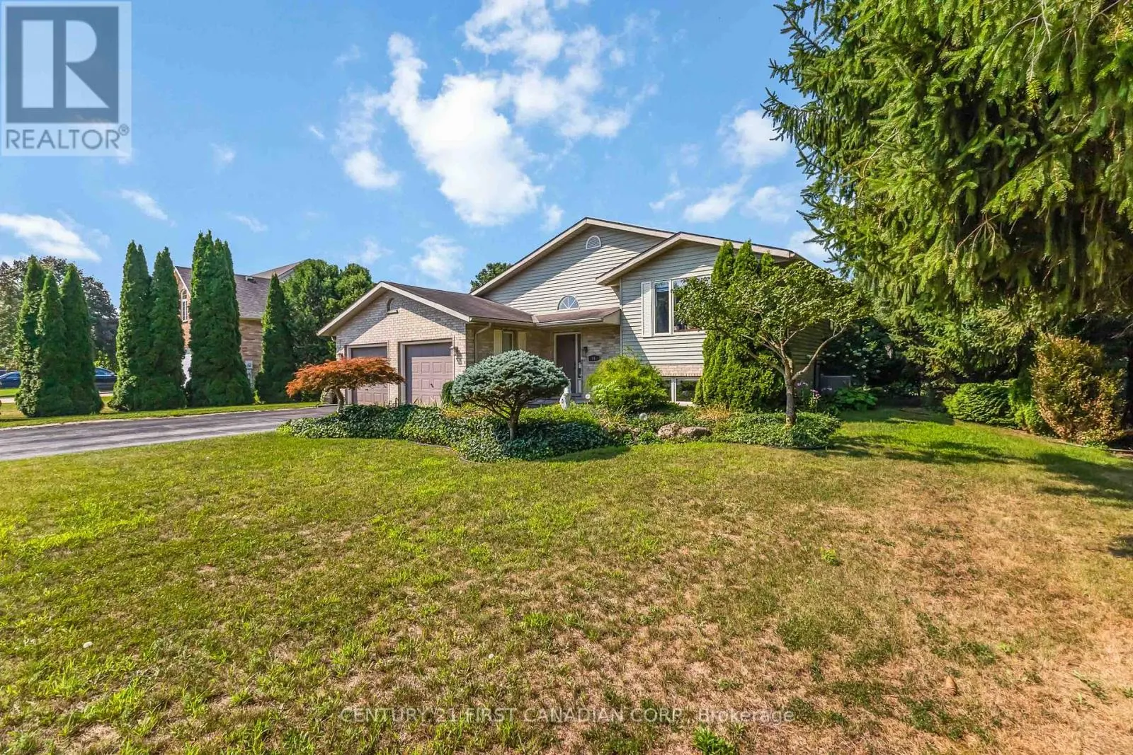 14 BLOSDALE CRESCENT