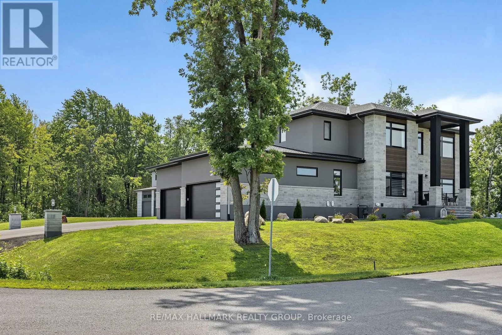 595 SHOREWAY DRIVE