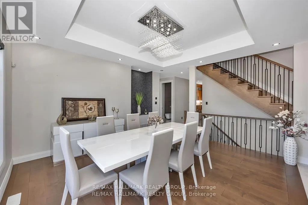 595 SHOREWAY DRIVE