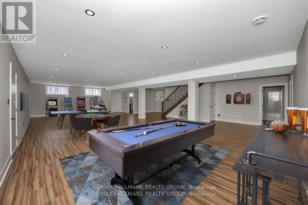 595 SHOREWAY DRIVE