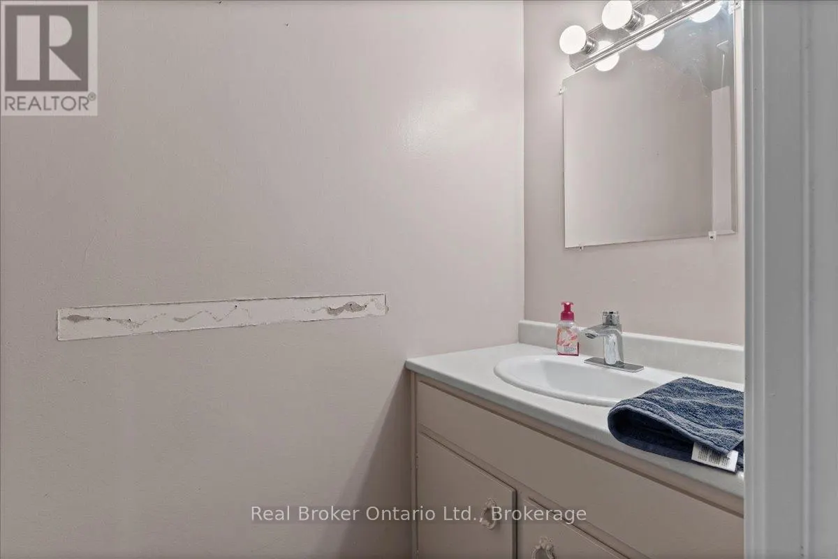 41 - 415 MORGAN AVENUE, #41