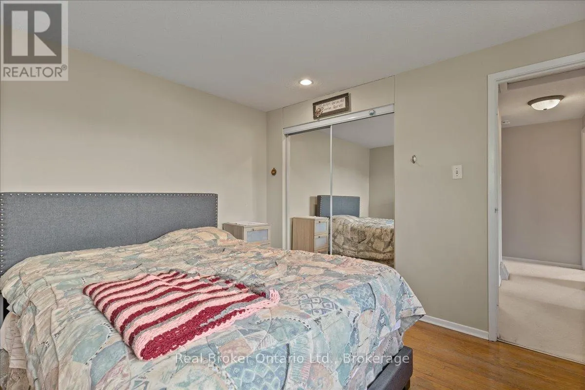 41 - 415 MORGAN AVENUE, #41