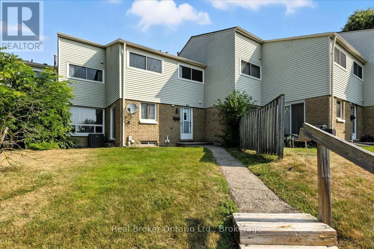 41 - 415 MORGAN AVENUE, #41