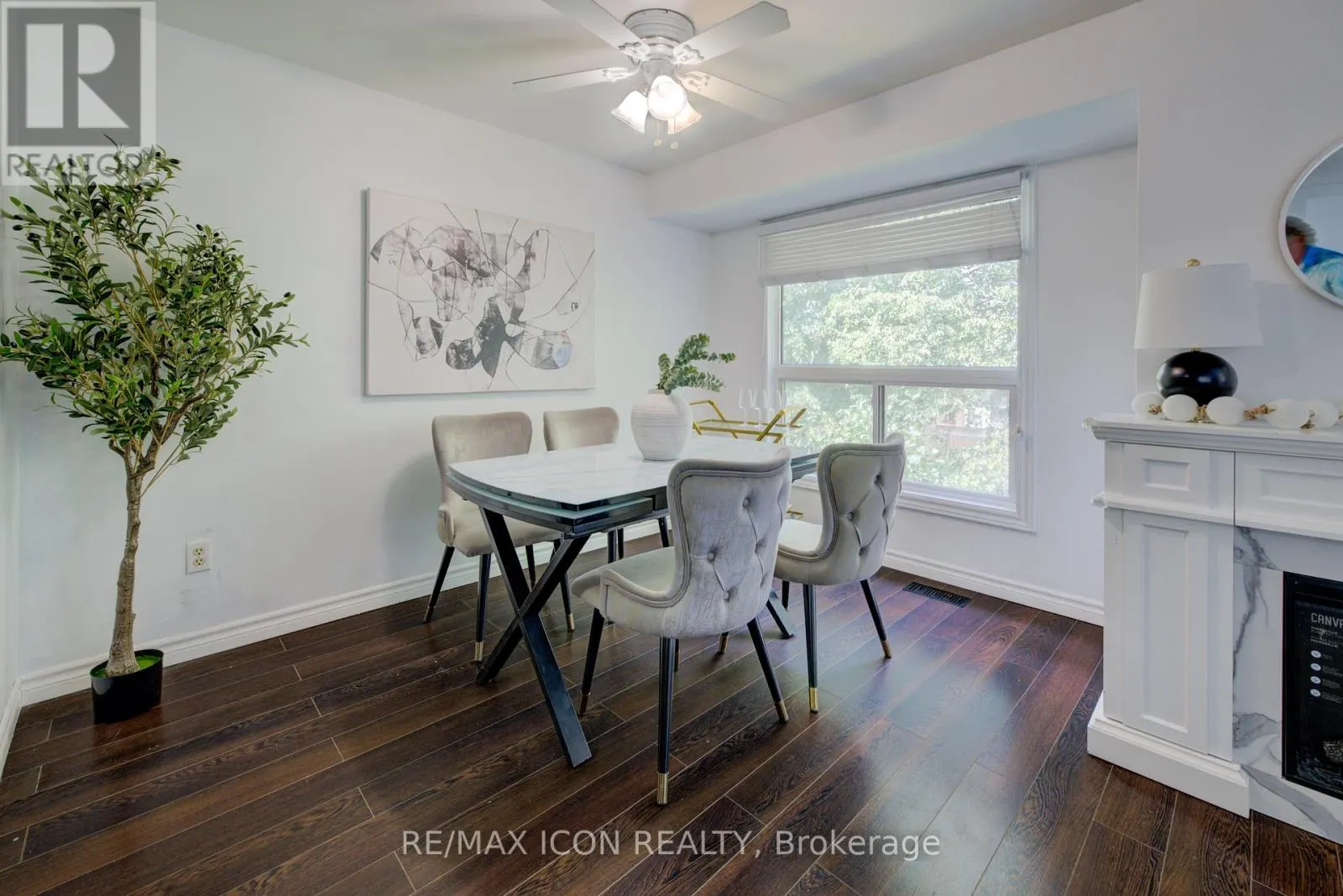 37 - 54 GREEN VALLEY DRIVE