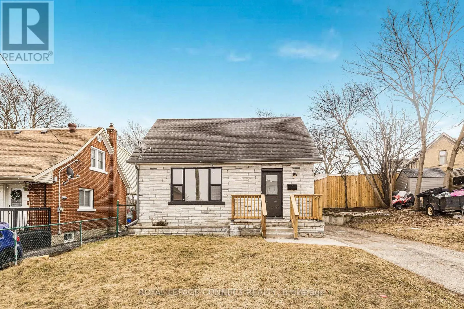 761 GUELPH STREET