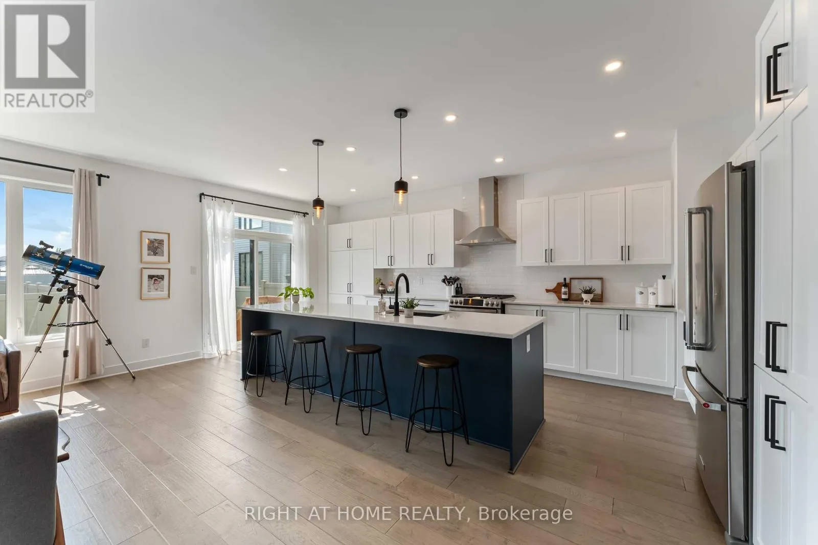 182 CREVASSE ROAD
