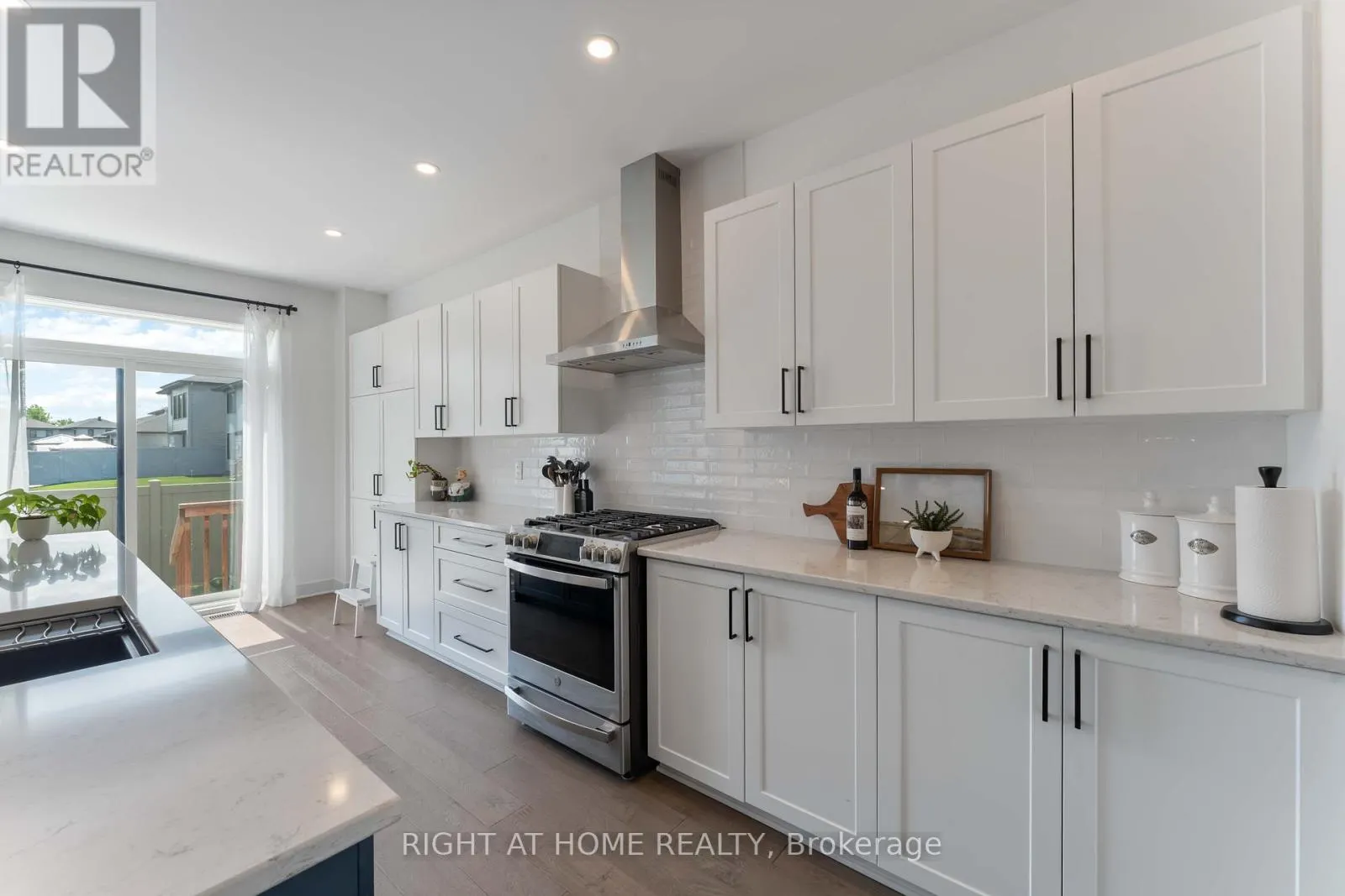 182 CREVASSE ROAD