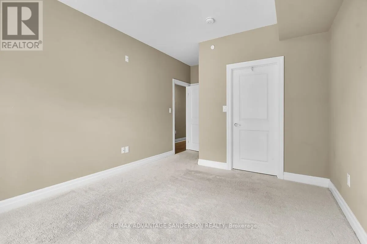 304 - 89 RIDOUT STREET S, #304