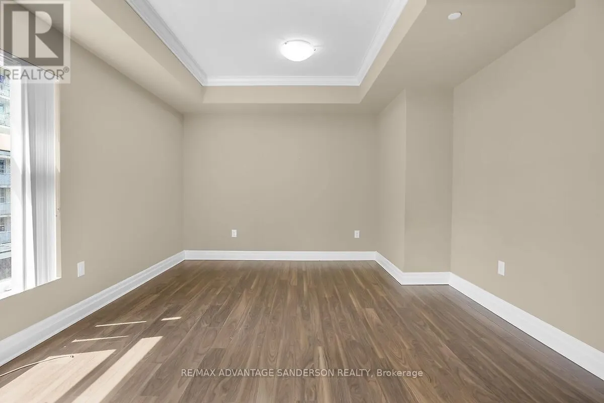 304 - 89 RIDOUT STREET S, #304