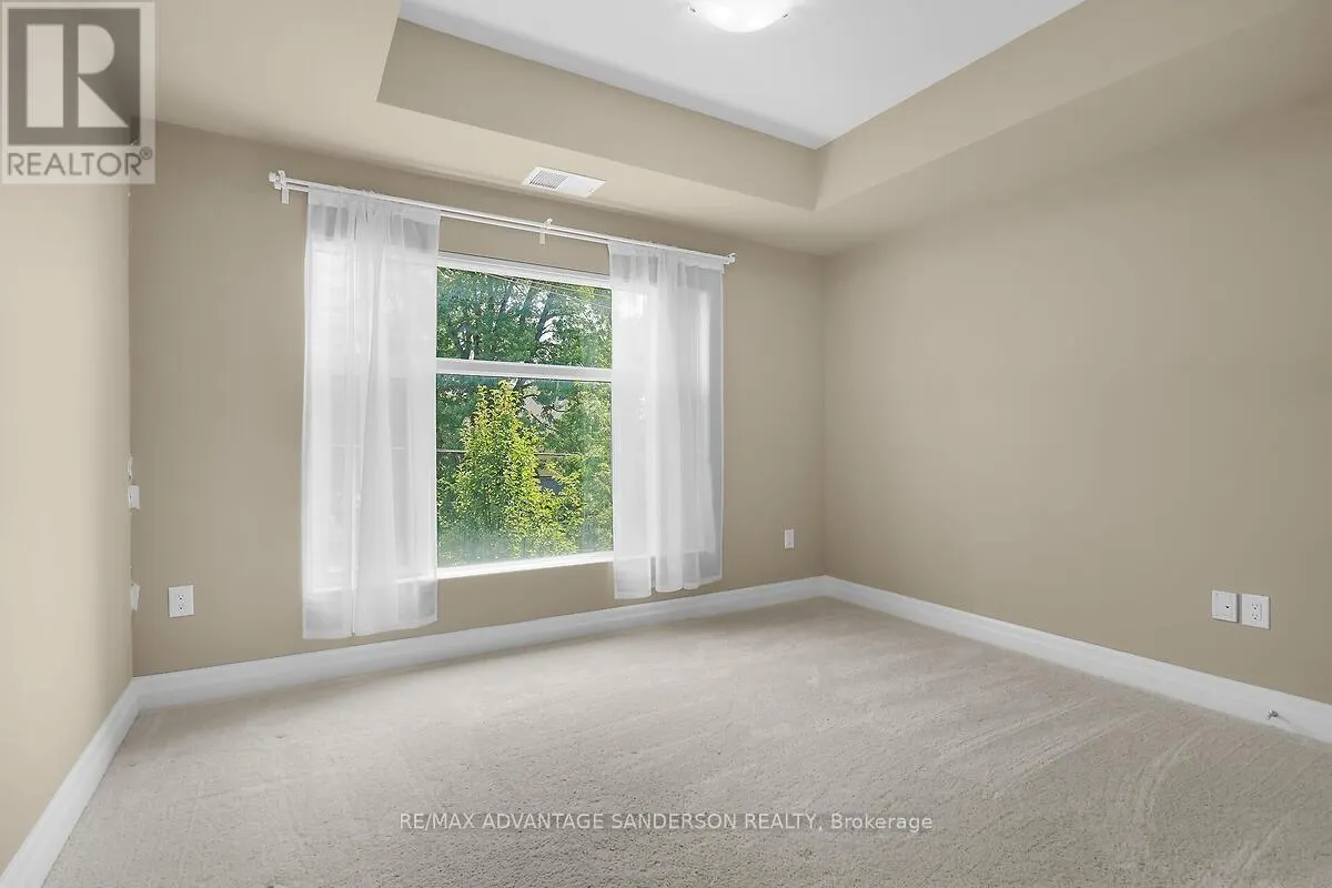 304 - 89 RIDOUT STREET S, #304