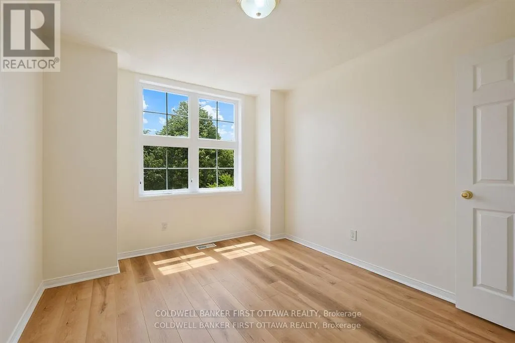 107 COLUMBIA AVENUE