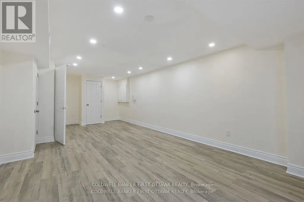 107 COLUMBIA AVENUE