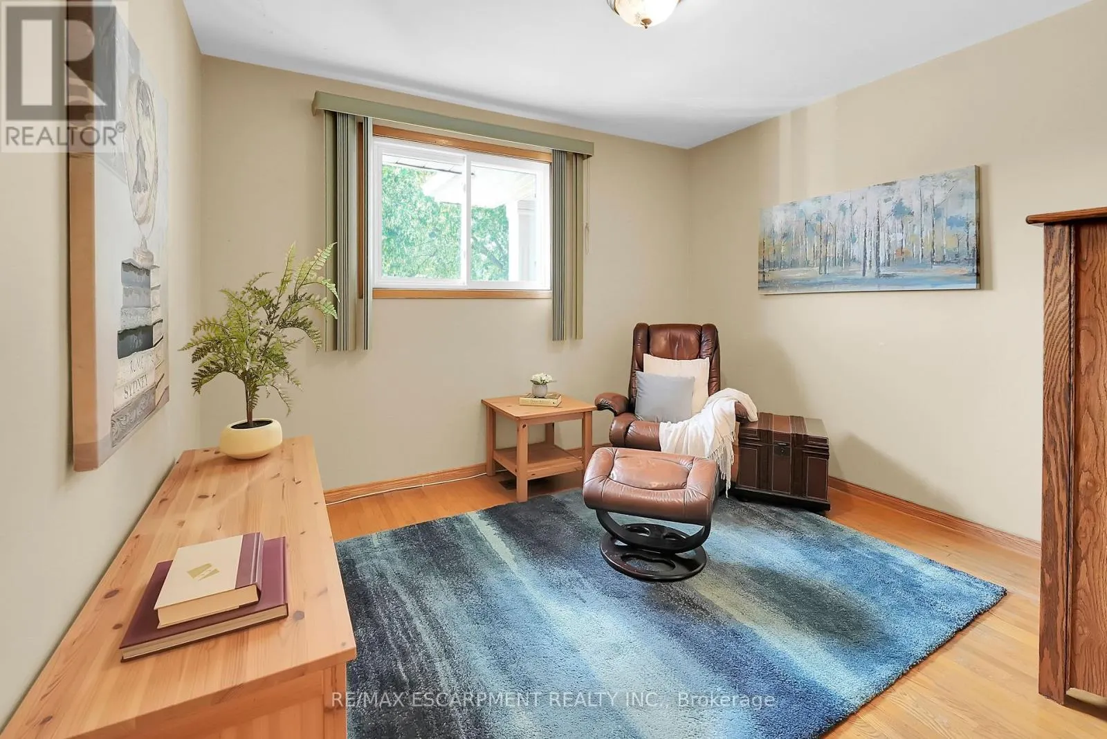 11 PINARD STREET