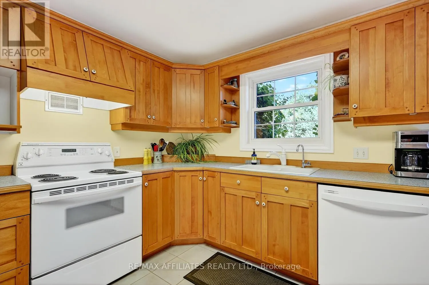 156 BAY ROAD