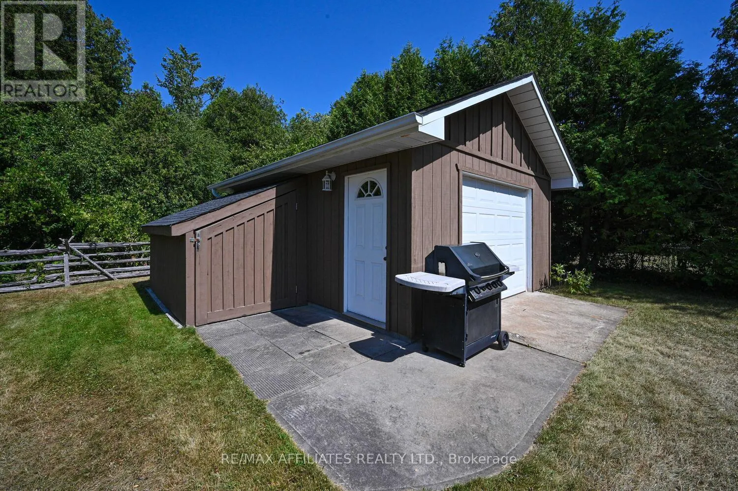 156 BAY ROAD