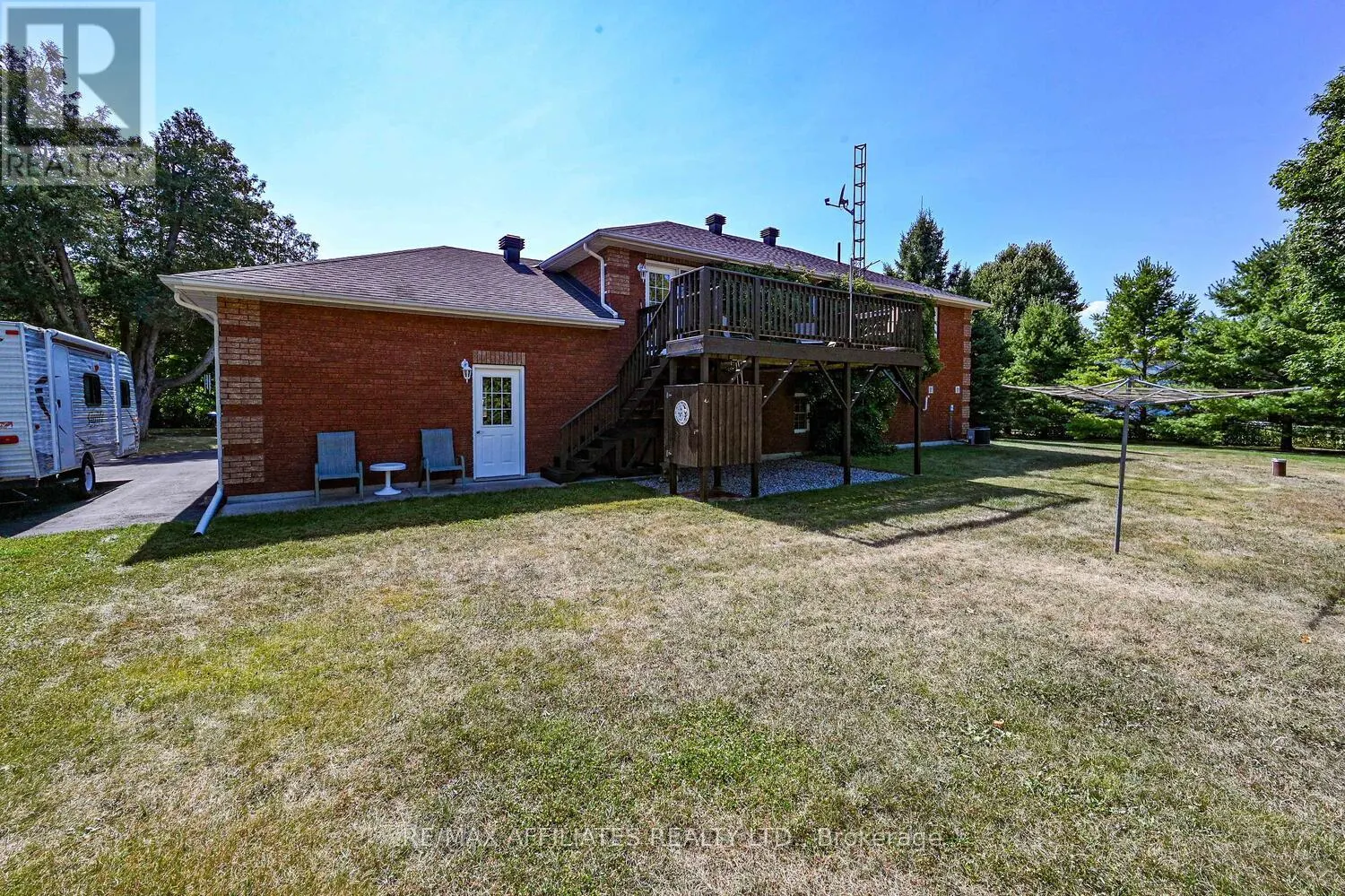 156 BAY ROAD