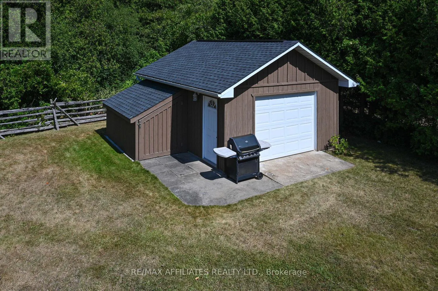 156 BAY ROAD