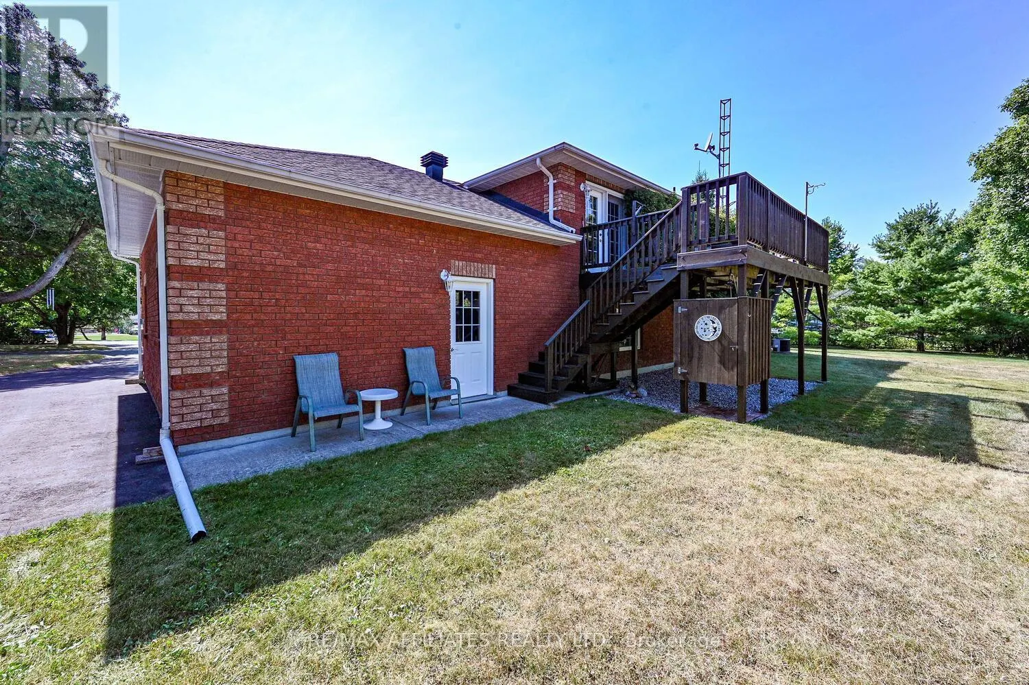 156 BAY ROAD