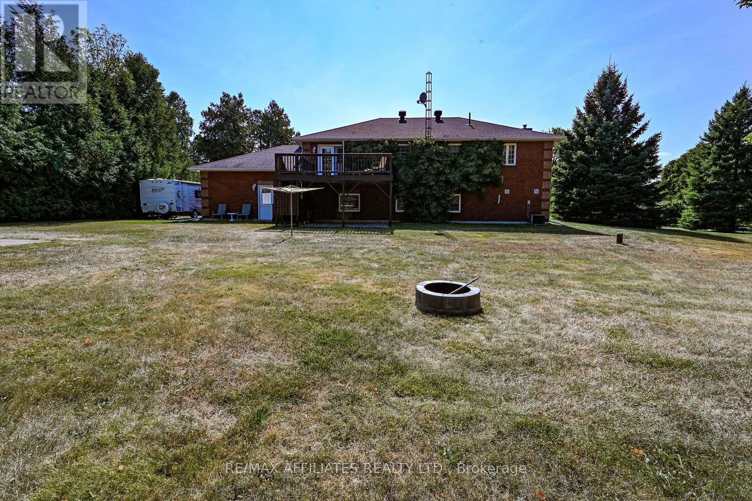 156 BAY ROAD